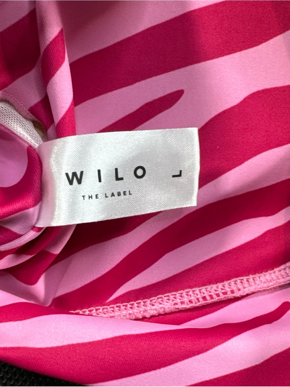 Wilo The Label Pink Zebra Stripe Women's Sports Bra and Leggings Set L - Picture 12 of 14
